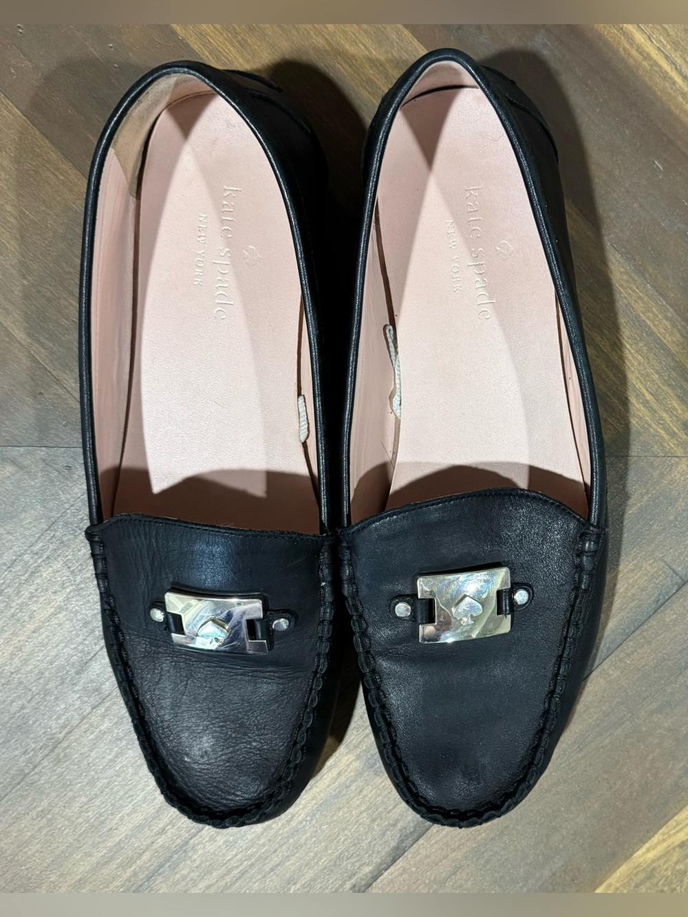 Kate Spade NY Women's Loafers Black Leather Flat Gold Accents Shoes Size 10B - Picture 3 of 8